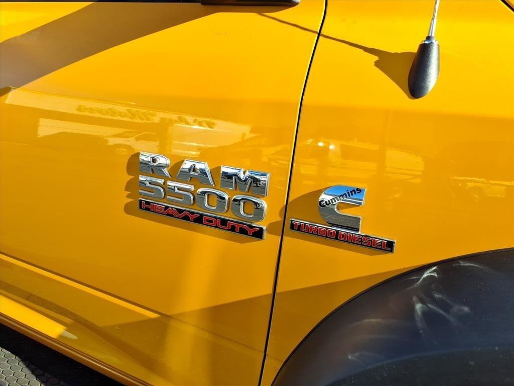 Used 2018 RAM 5500 Tradesman w/ Power & Remote Entry Group image 24