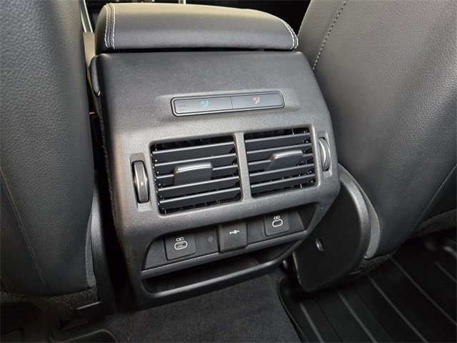 Certified 2023 Land Rover Discovery Sport SE R-Dynamic image 13