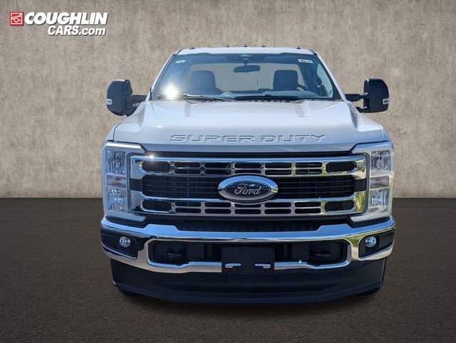 New 2026 Ford F350 XL w/ XL Chrome Package AWD/4WD image 2
