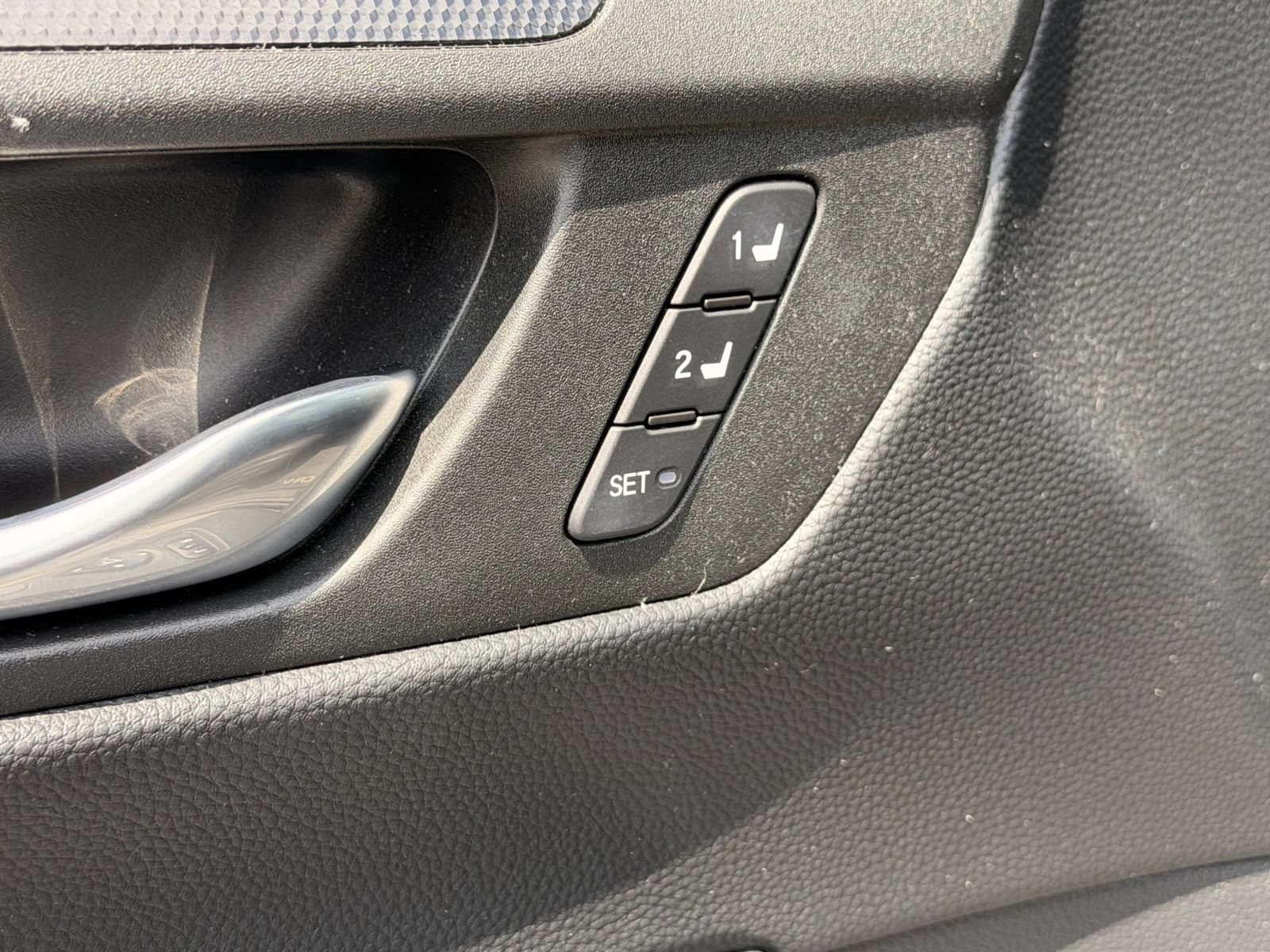Used 2025 Honda CR-V Sport-L image 16