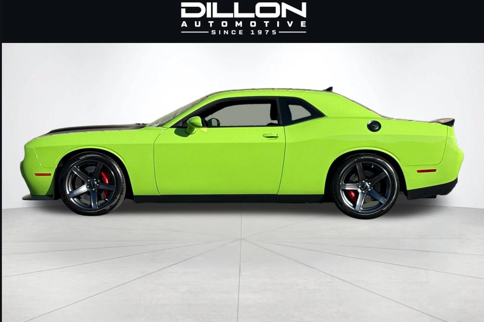 Used 2023 Dodge Challenger SRT Hellcat w/ Driver Convenience Group RWD image 7
