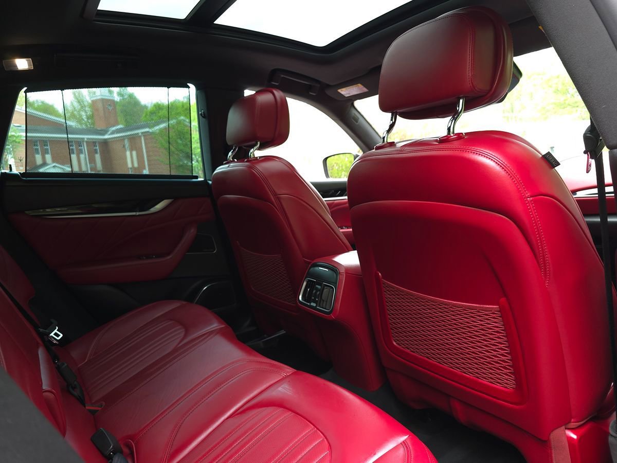 Used 2023 Maserati Levante Modena image 19