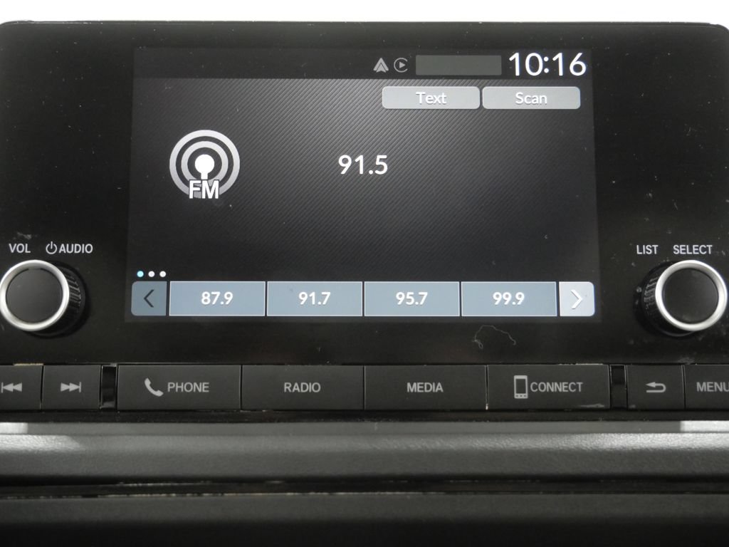 Used 2025 Honda Accord SE image 16