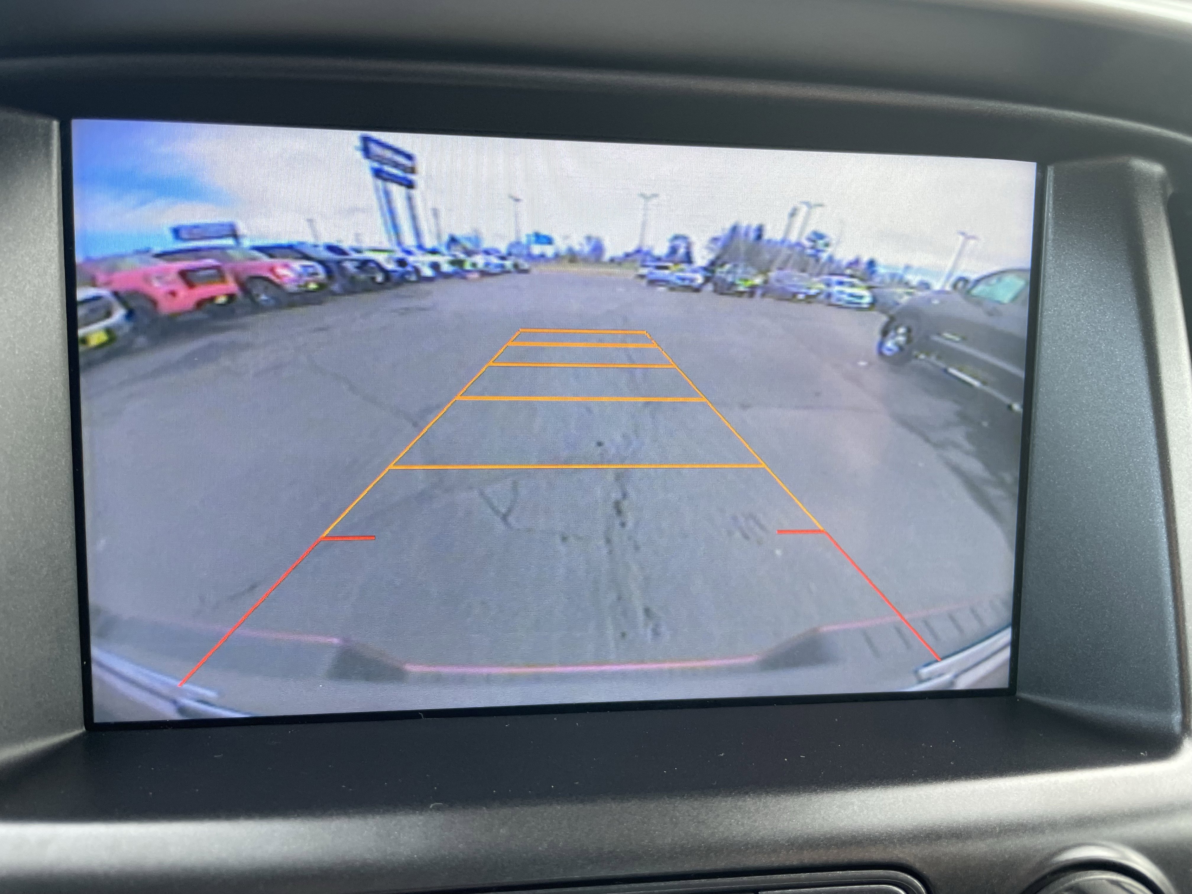 Used 2015 Chevrolet Colorado LT w/ LT Convenience Package image 22