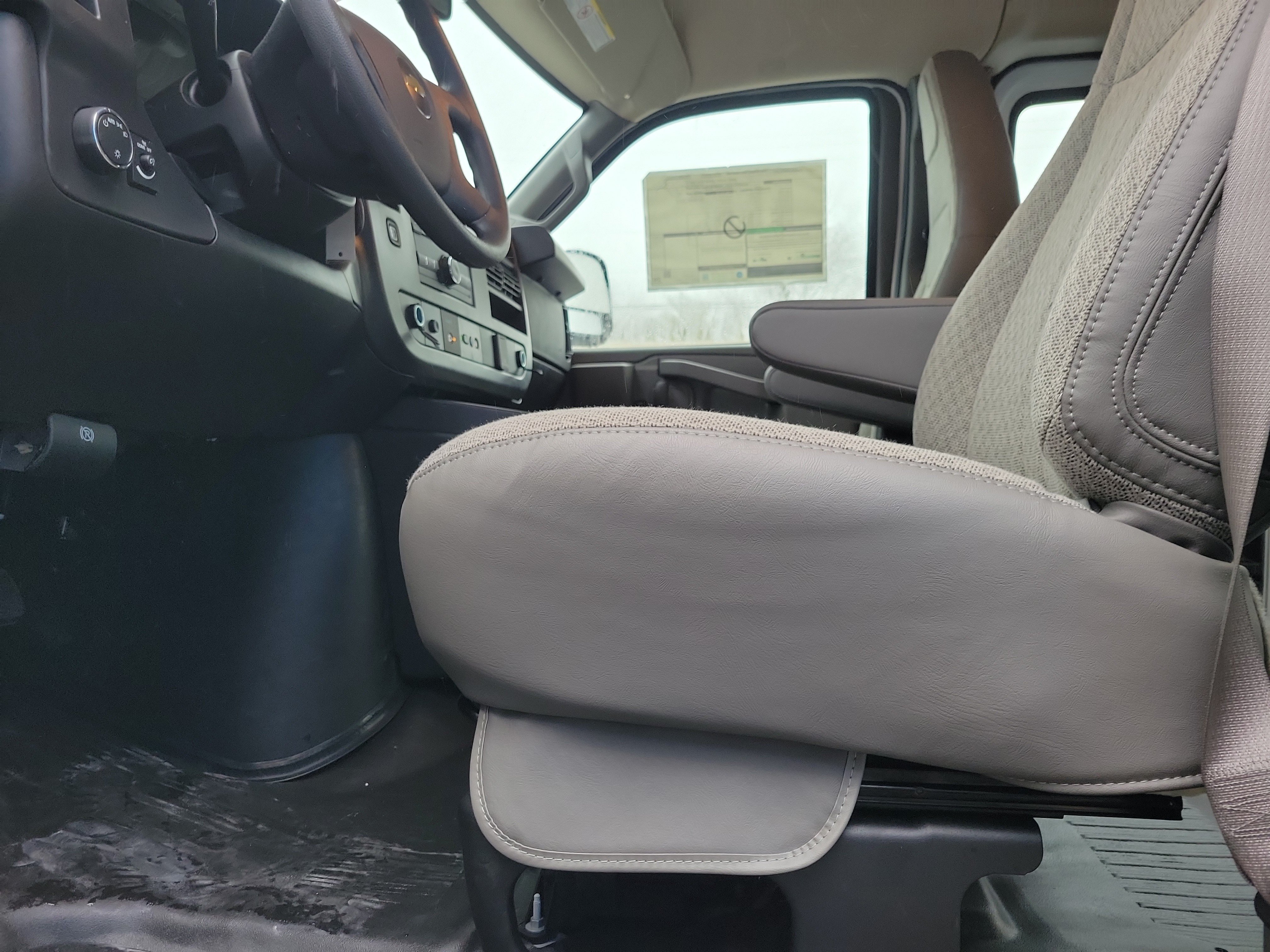 New 2025 Chevrolet Express 3500 w/ Driver Convenience Package RWD image 16