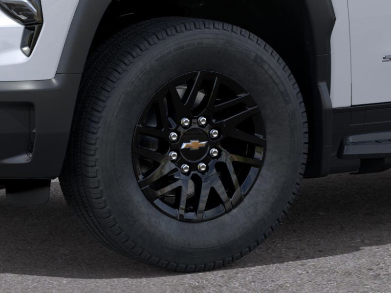 New 2025 Chevrolet Silverado EV LT image 9