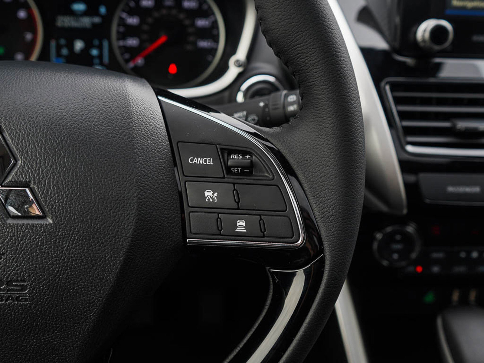 New 2025 Mitsubishi Eclipse Cross SE image 23