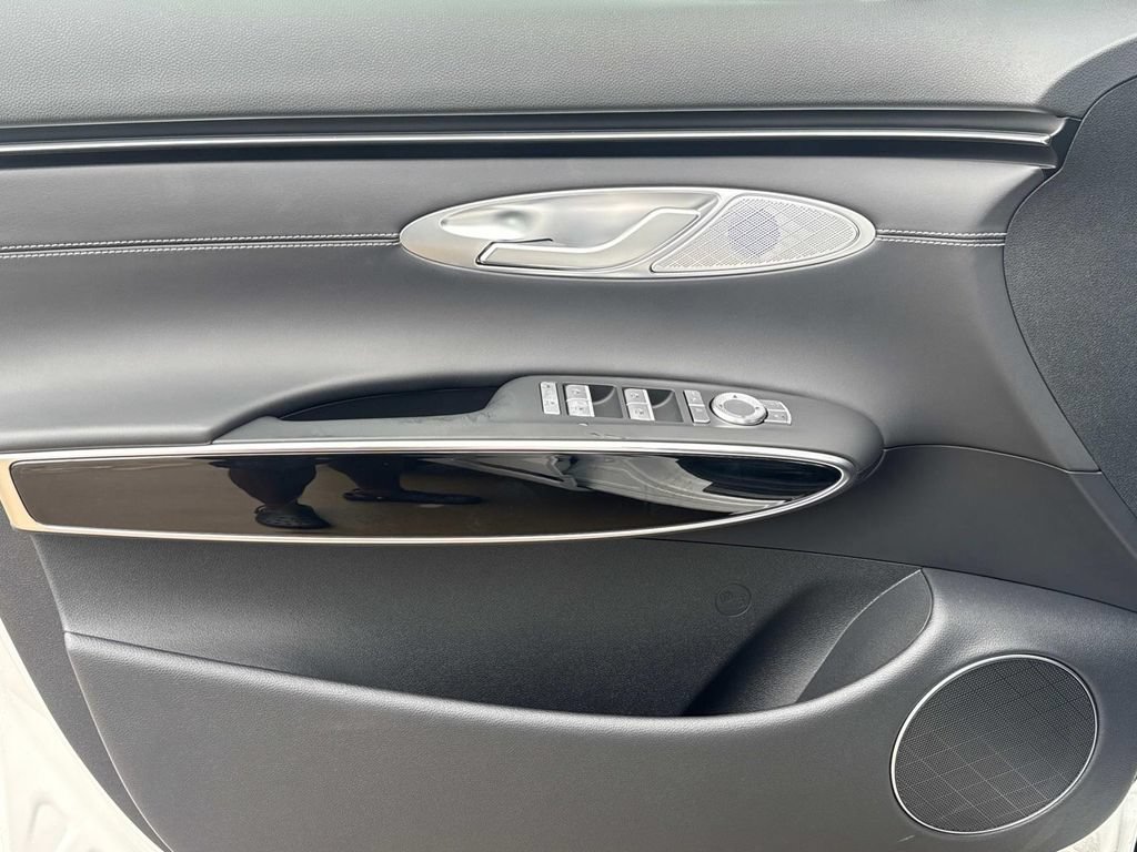 New 2026 Genesis GV70 2.5T AWD/4WD image 20