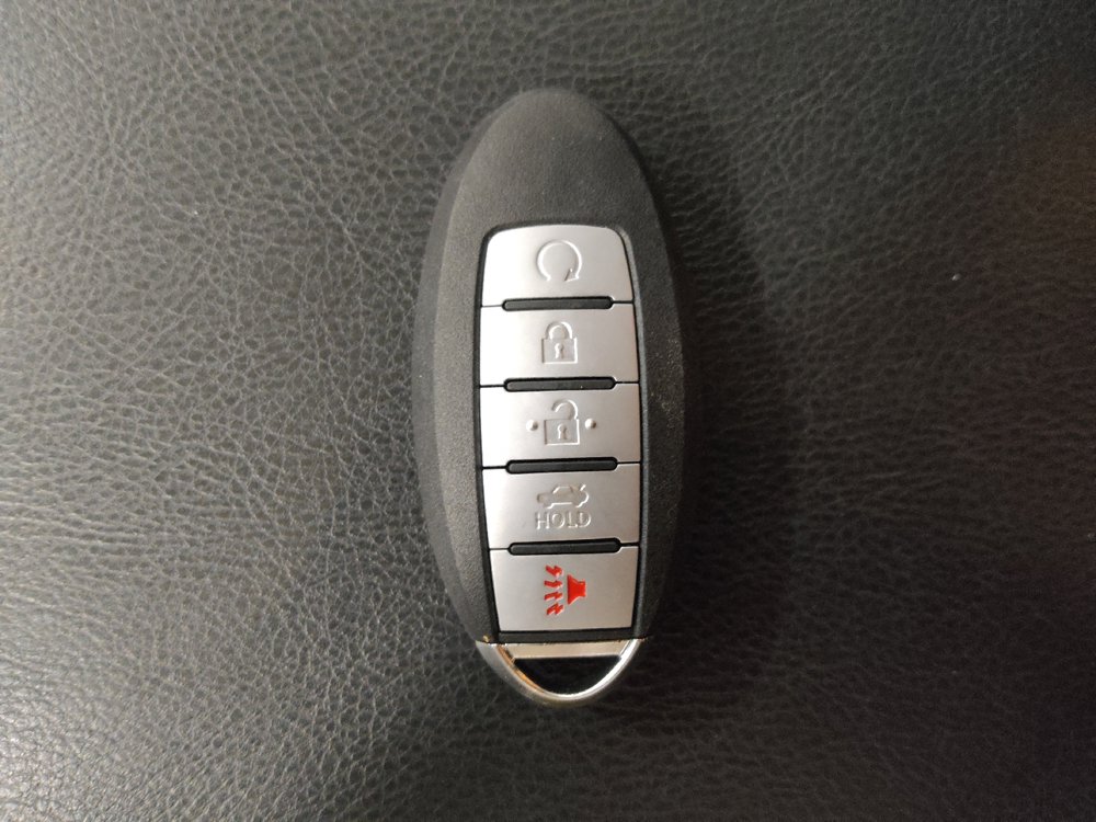 Used 2020 Nissan Pathfinder Platinum AWD/4WD image 32