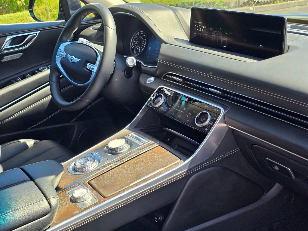Used 2024 Genesis GV80 2.5T image 46
