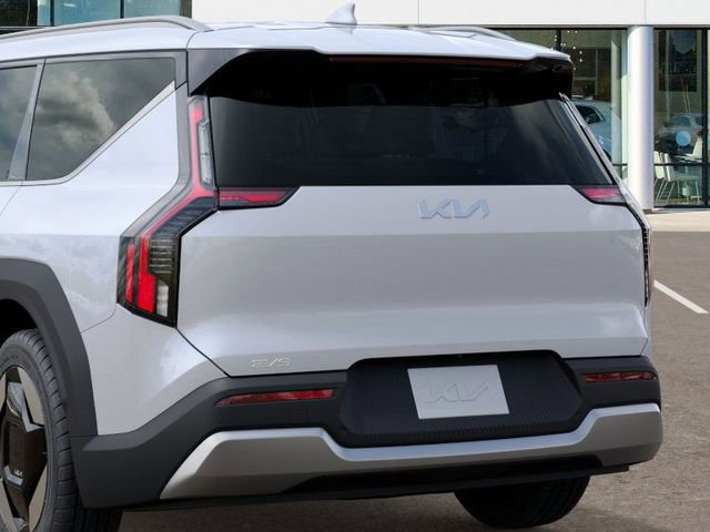 New 2026 Kia EV9 Wind image 13