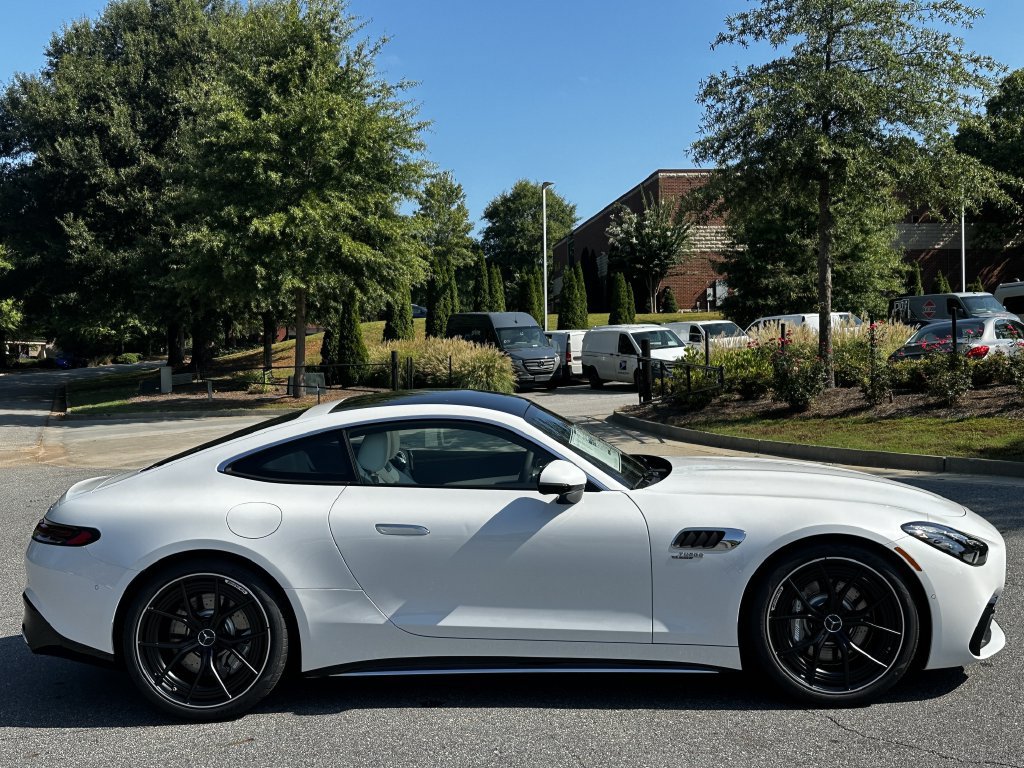 New 2026 Mercedes-Benz AMG GT 43 image 9