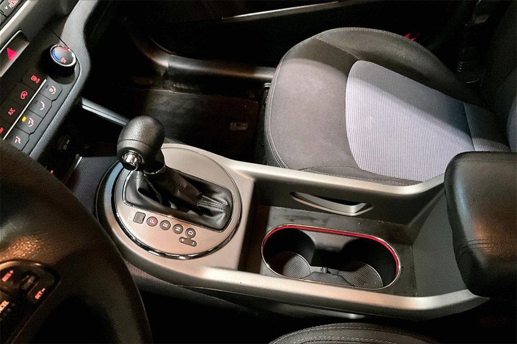 Used 2016 Kia Sportage LX image 16