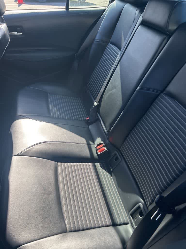 Used 2022 Toyota Corolla XSE FWD image 5
