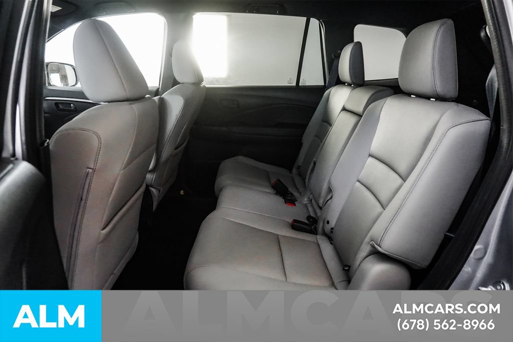 Used 2023 Honda Passport EX-L image 16
