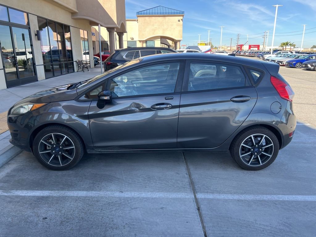 Used 2016 Ford Fiesta SE w/ Equipment Group 201A image 5