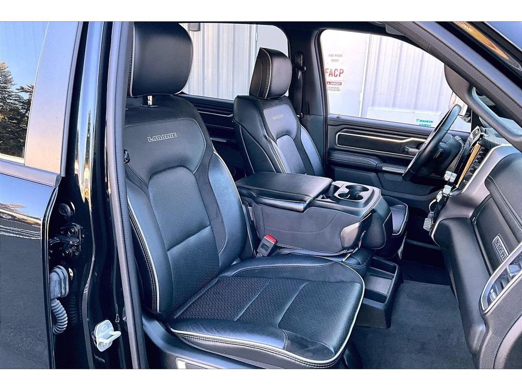 Used 2023 RAM 1500 Laramie AWD/4WD image 7