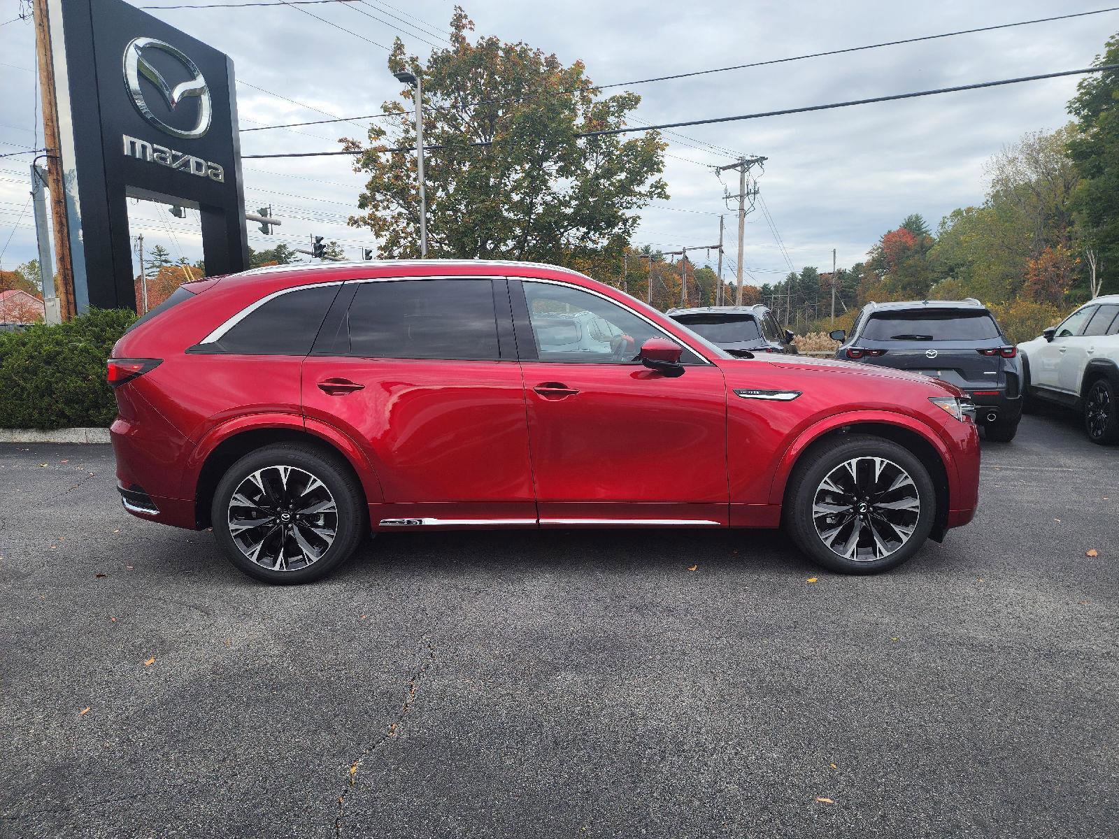 Certified 2025 MAZDA CX-90 3.3 Turbo S w/ Premium Package image 10