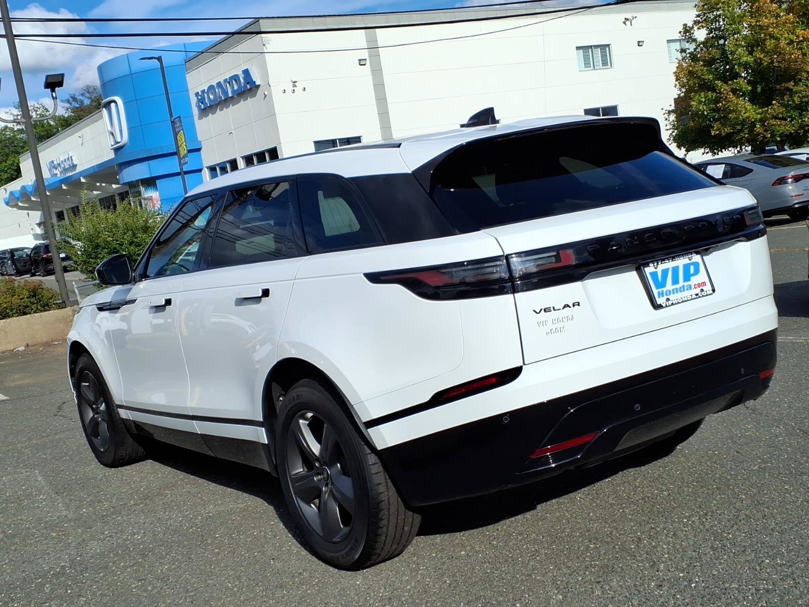 Used 2025 Land Rover Range Rover Velar Dynamic SE AWD/4WD image 8