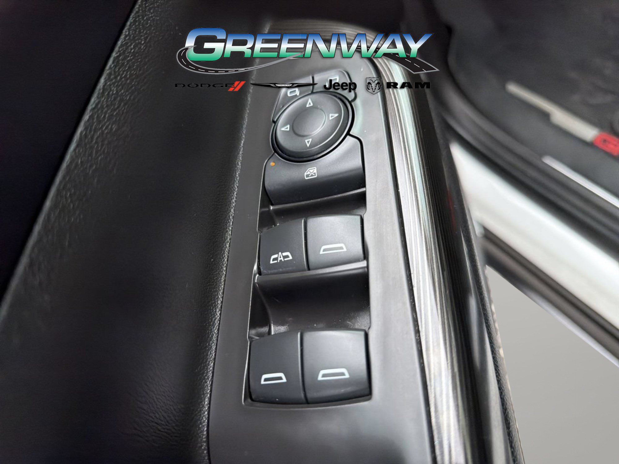 Used 2019 GMC Acadia SLT w/ LPO, Floor Liner Package FWD image 16