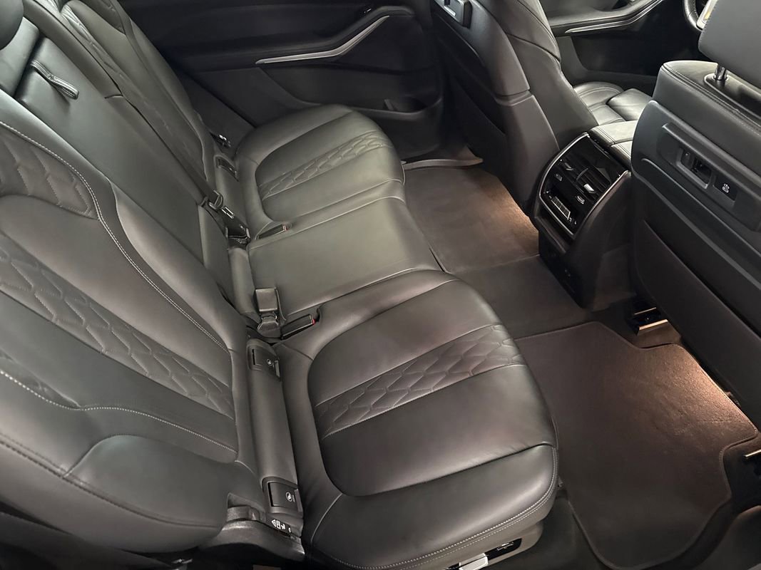 Used 2022 BMW X7 xDrive40i image 50