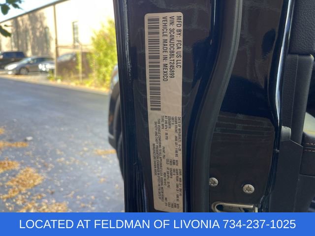 Used 2020 Jeep Compass Limited image 32