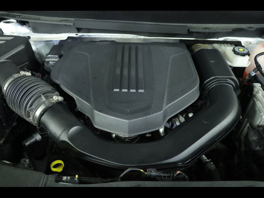 Used 2024 Chevrolet Traverse LT w/ Enhanced Driving Package image 20