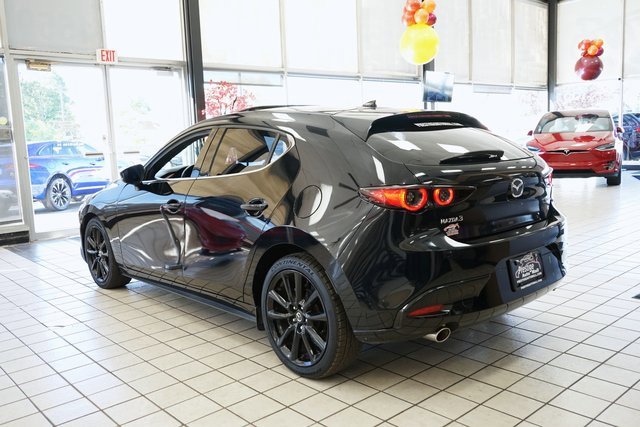 Used 2020 MAZDA MAZDA3 Hatchback w/ Premium Package image 5
