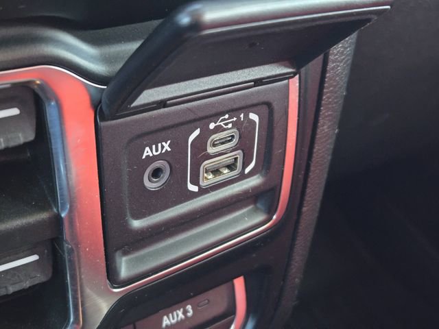 Certified 2022 Jeep Gladiator Mojave w/ Dual Top Group image 21