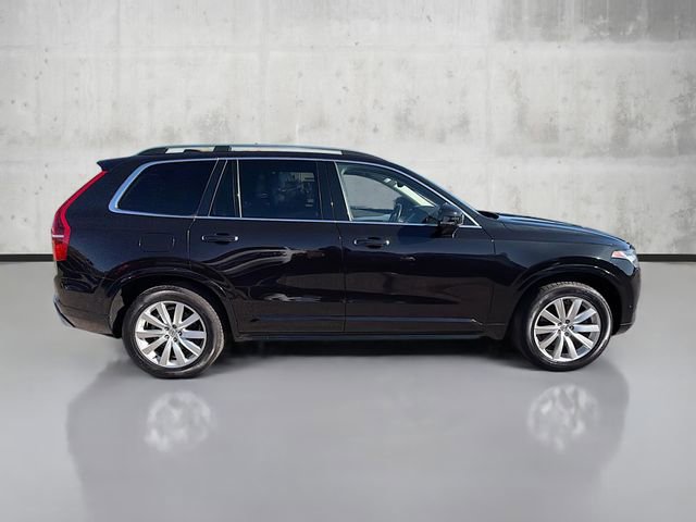 Used 2017 Volvo XC90 T6 Momentum w/ Vision Package image 4