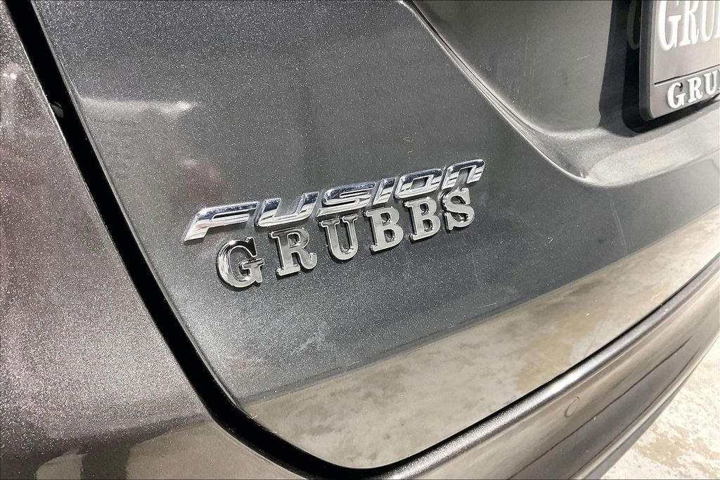 Used 2018 Ford Fusion SE w/ Fusion SE Technology Package image 39