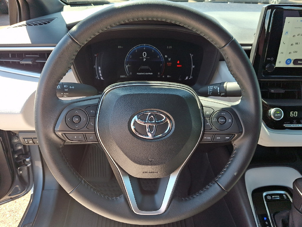 Used 2026 Toyota Corolla SE FWD image 19