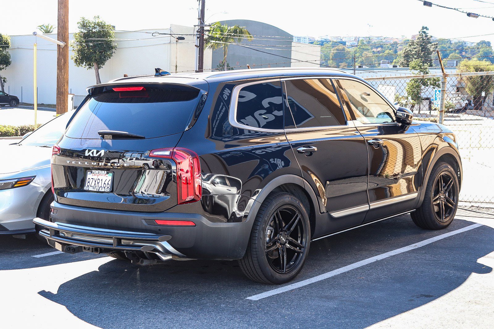 Used 2022 Kia Telluride SX w/ Towing Package image 8