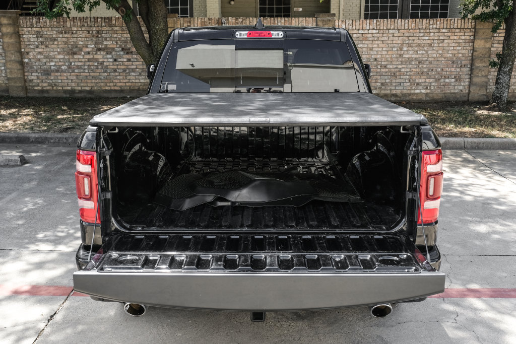 Used 2023 RAM 1500 Laramie AWD/4WD image 70