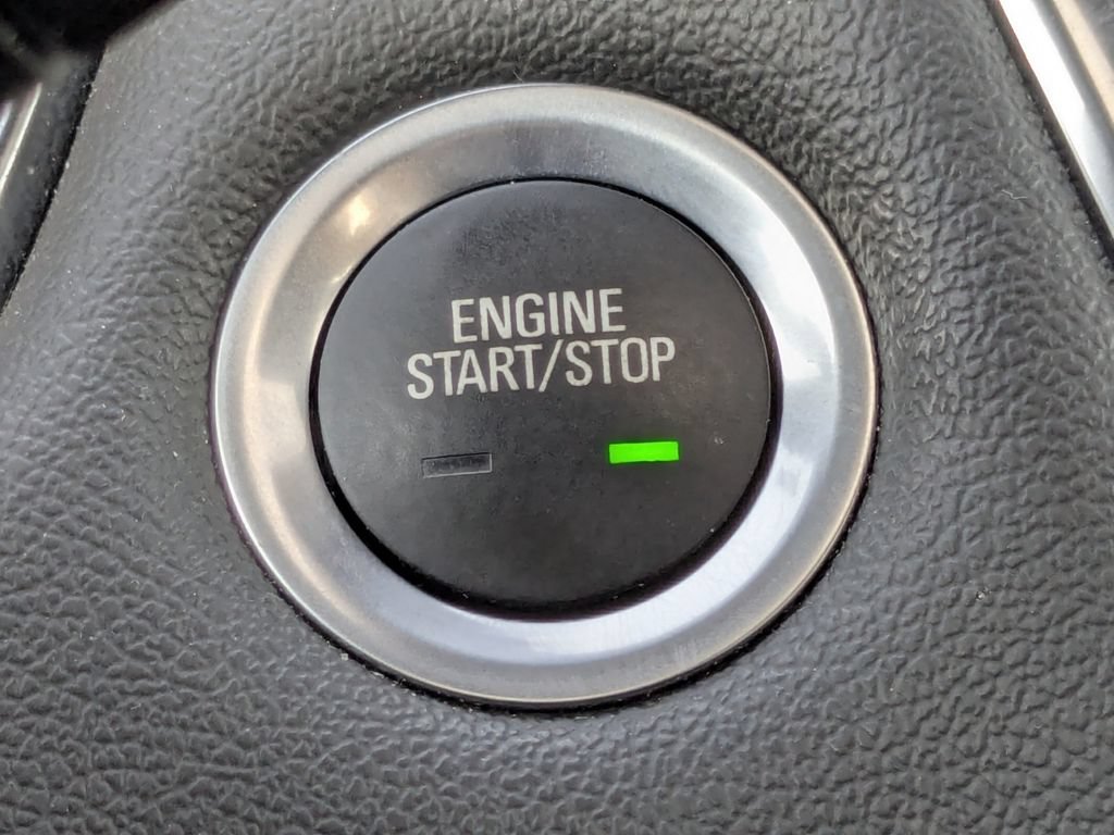 Certified 2023 Chevrolet Traverse RS AWD/4WD image 37