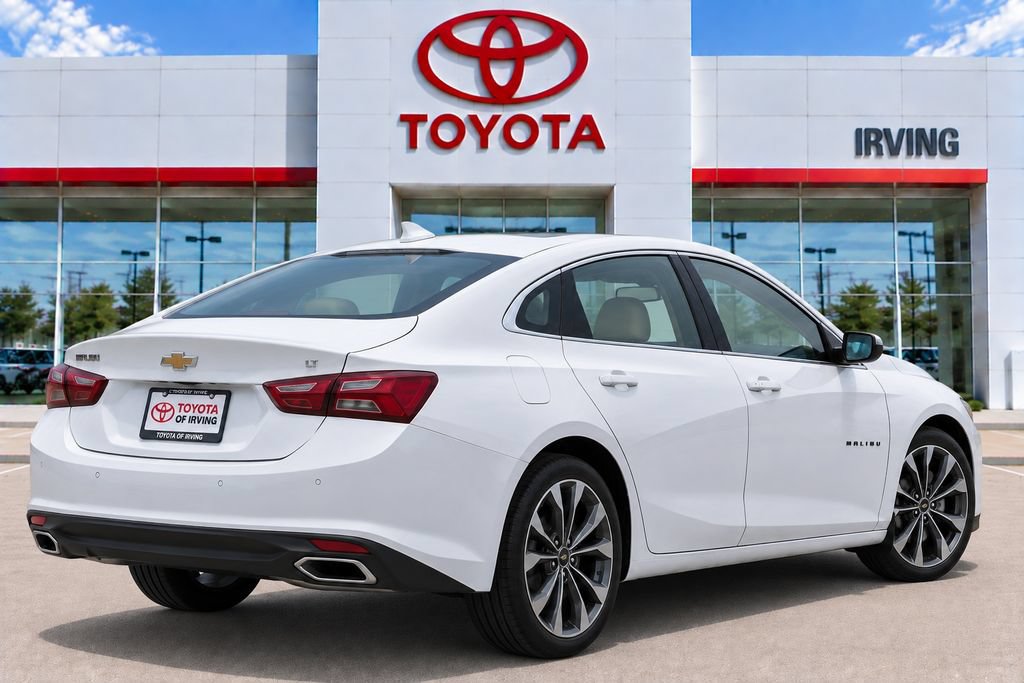Used 2024 Chevrolet Malibu LT FWD image 4