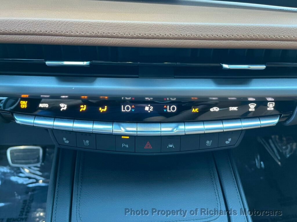 Used 2024 Cadillac XT4 Sport image 28