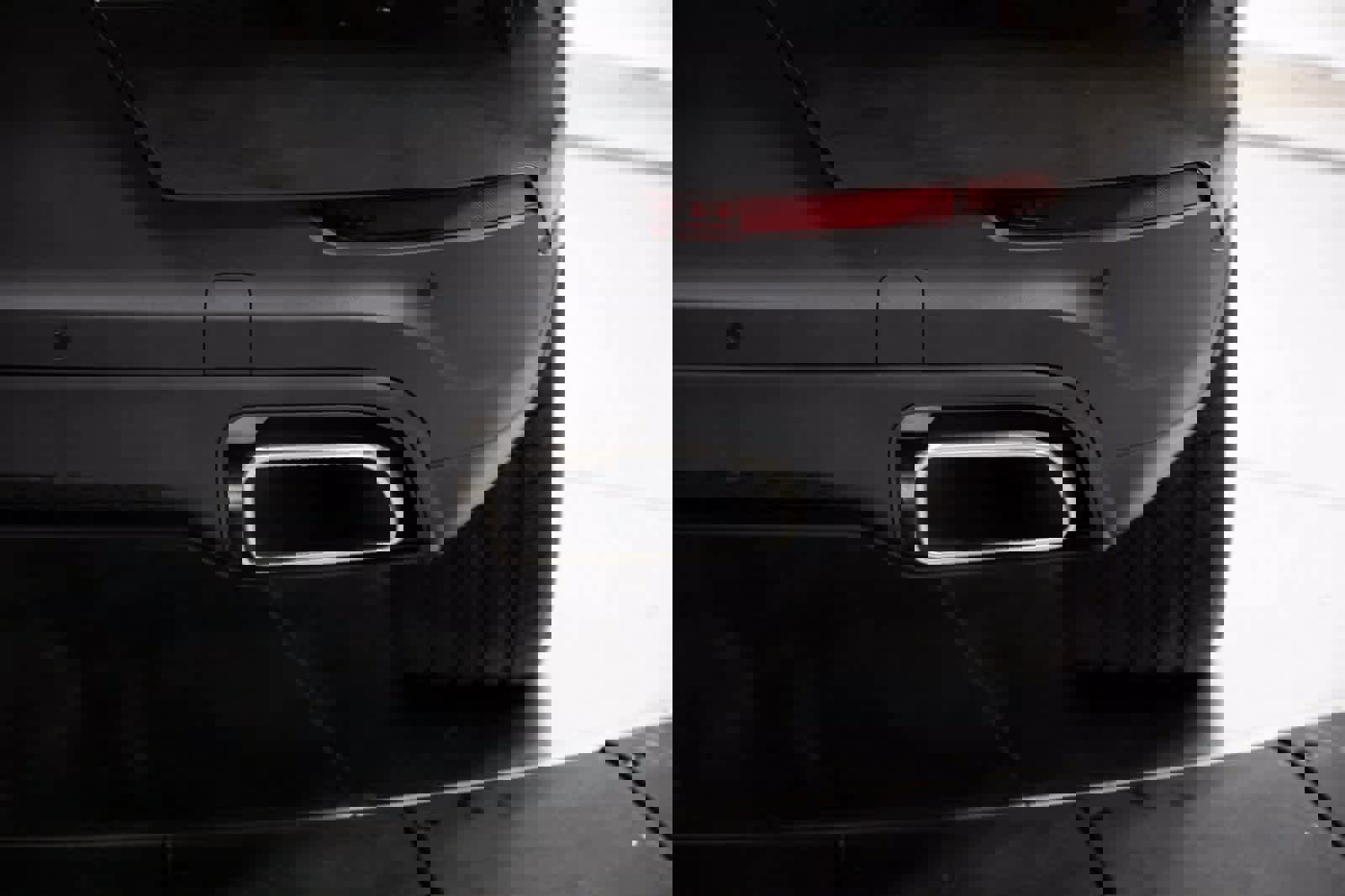 Certified 2025 Porsche Cayenne image 37