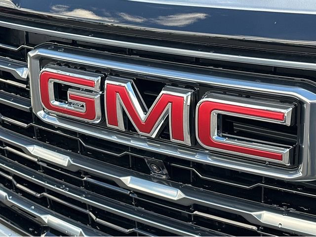 New 2026 GMC Yukon AT4 w/ AT4 Premium Package image 34