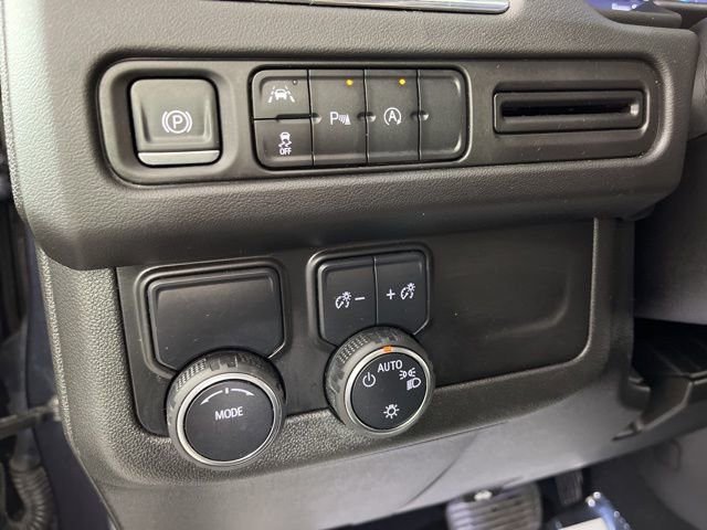 Used 2024 Chevrolet Tahoe LT image 31