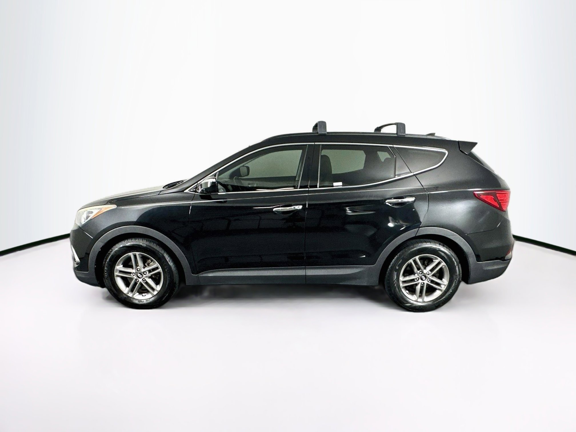 Used 2017 Hyundai Santa Fe Sport w/ 2.4L Tech Package 04 FWD image 4