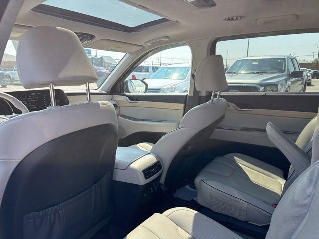 Used 2024 Hyundai Palisade Limited image 25