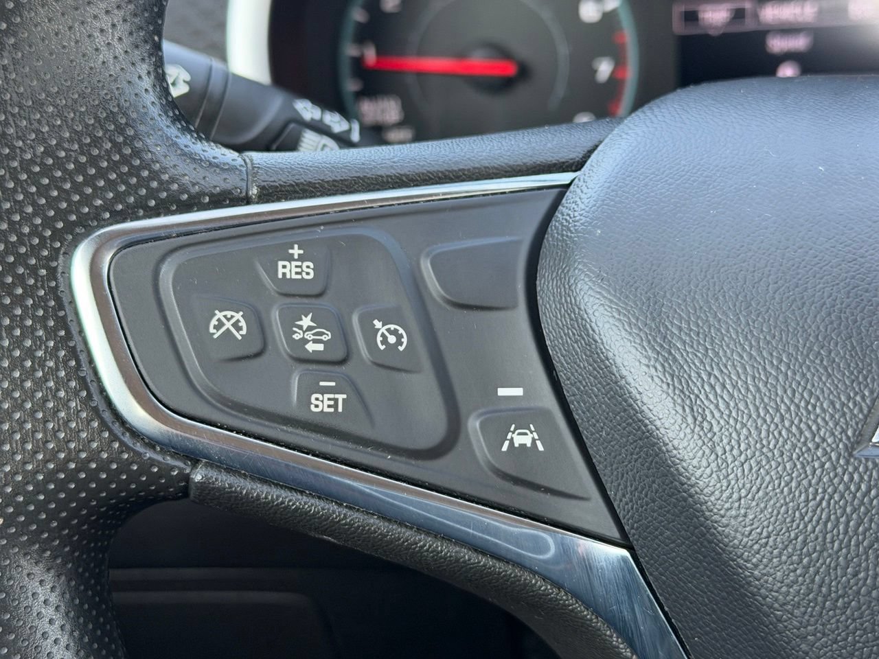 Used 2024 Chevrolet Malibu LS FWD image 18