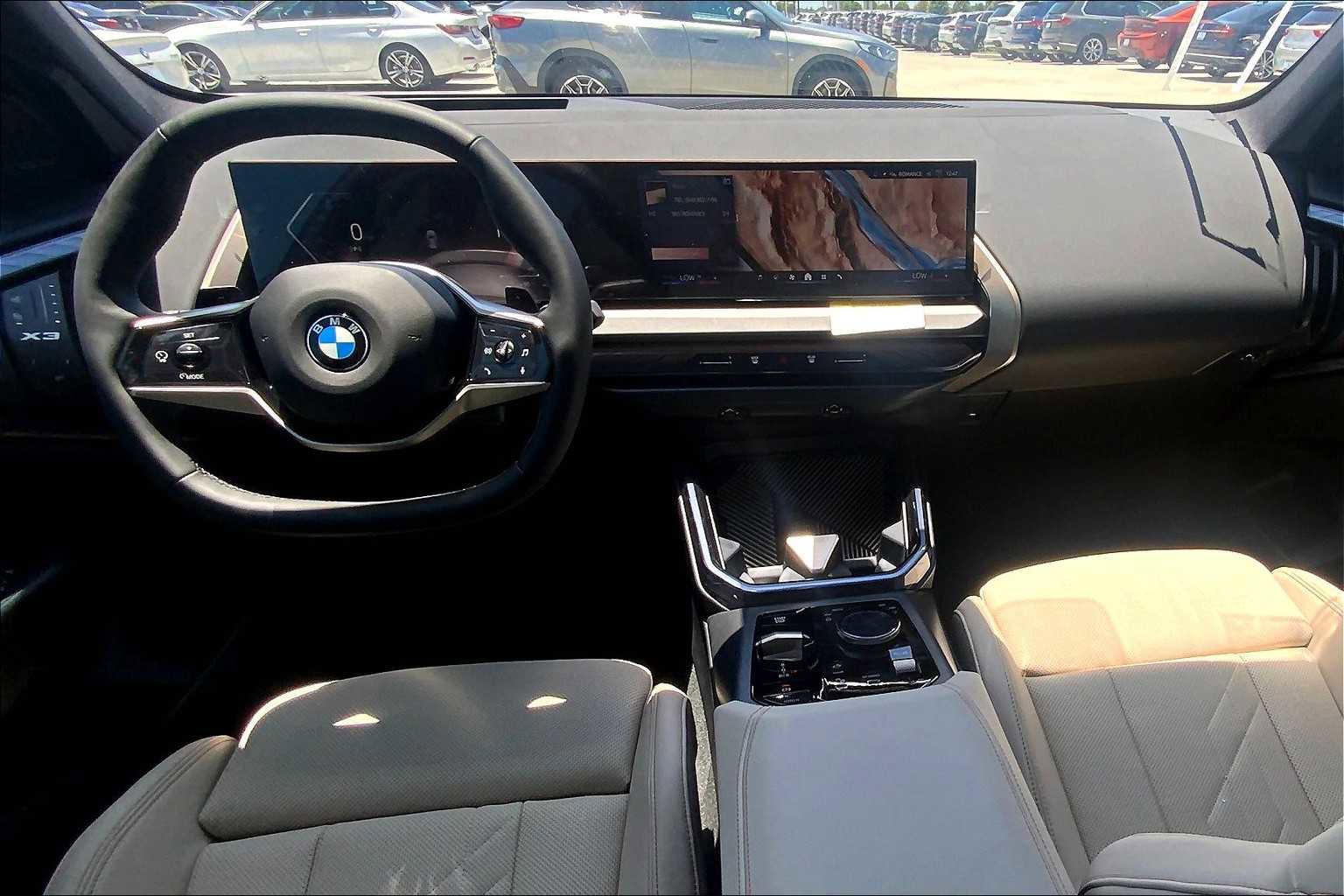 New 2025 BMW X3 xDrive30i w/ Premium Package image 5