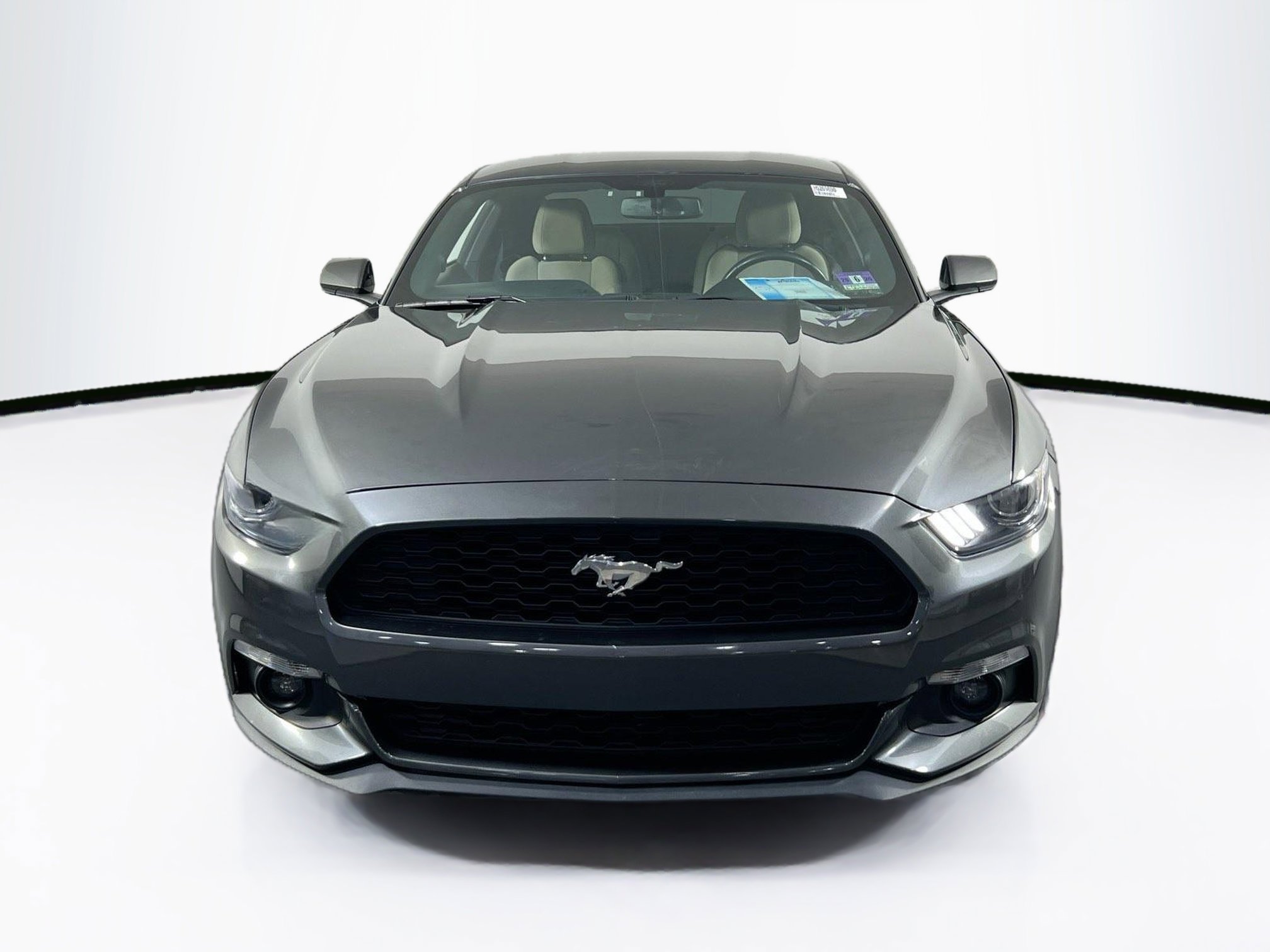 Used 2017 Ford Mustang Coupe image 2