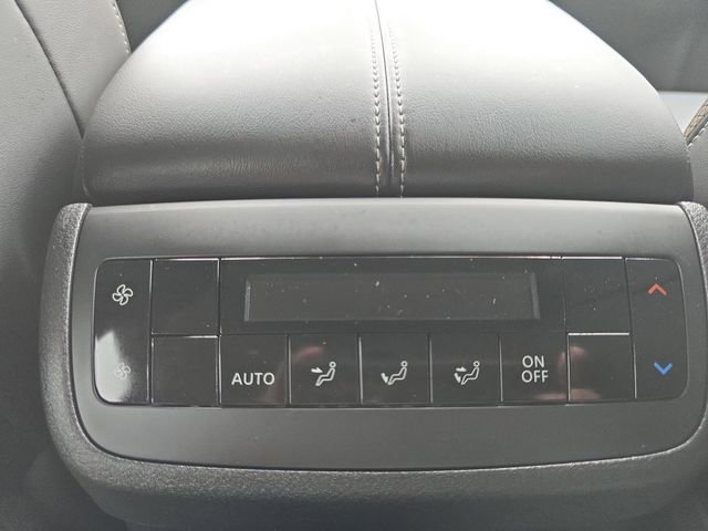 New 2026 Nissan Pathfinder SL image 26