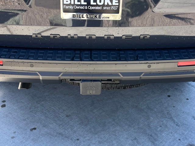 Used 2025 Toyota 4Runner TRD Off-Road Premium w/ Tow Technology Package AWD/4WD image 10