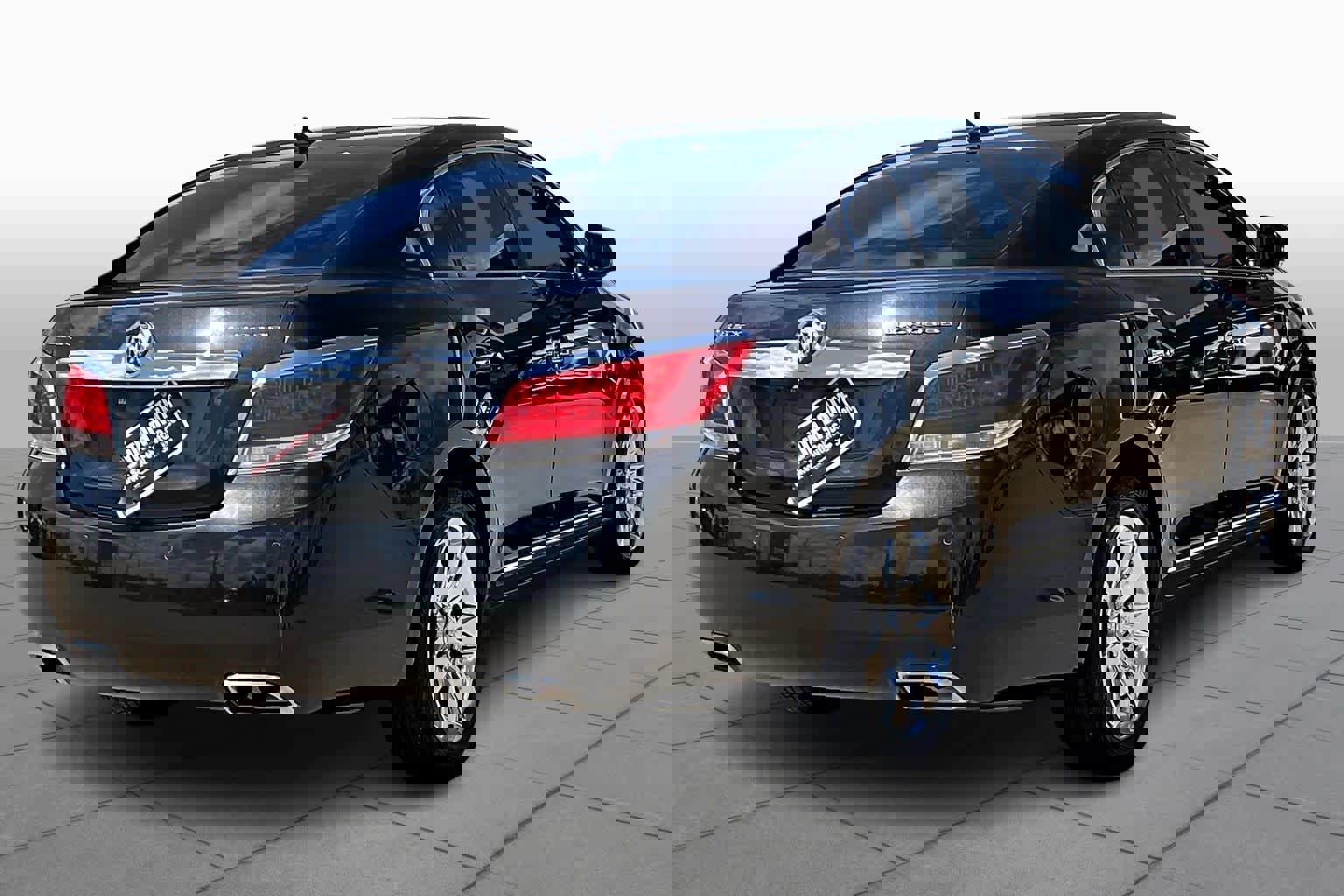 Used 2012 Buick LaCrosse Premium w/ Driver Confidence Package image 12