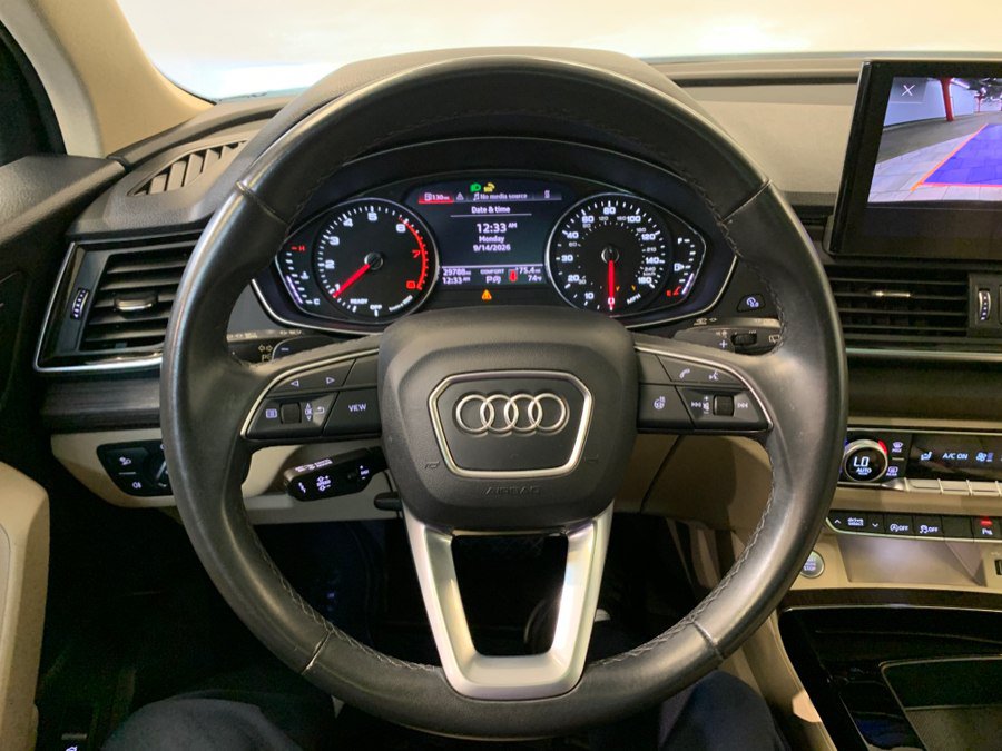 Used 2023 Audi Q5 2.0T Premium w/ Convenience Package AWD/4WD image 21