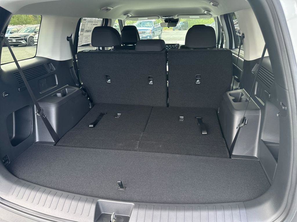 New 2026 Hyundai Santa Fe SE image 23